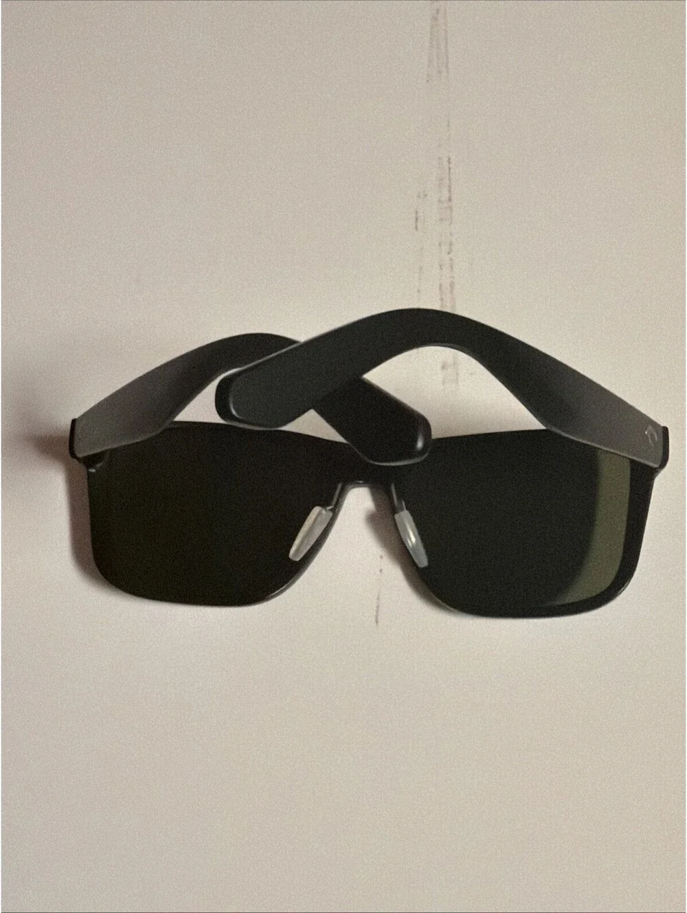 Costa Los Alijos Black Frame Blue Polarized Glasses